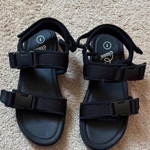 Art Class Black Adjustable Strap Kids Sandals